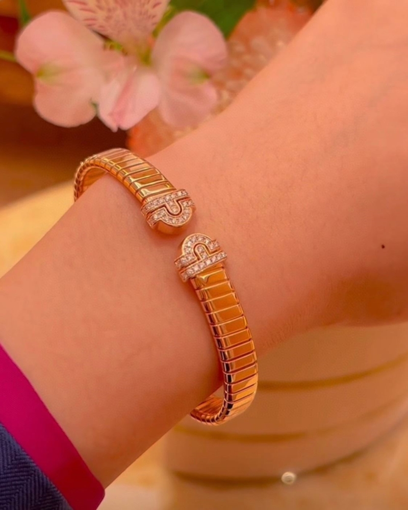 Bv1g*ai bracelets